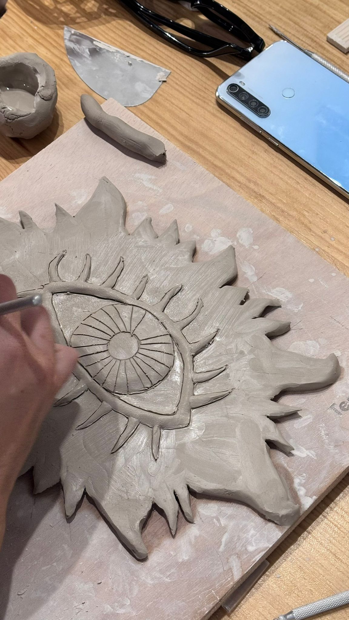 Hand-building clay session